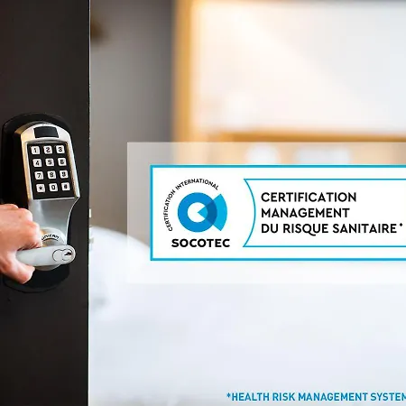 Angers 2 Universite 2* 布库茨