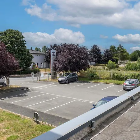 B&B Hotel Angers 2 Universite 2*