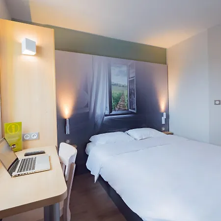 Hotel Angers 2 Universite