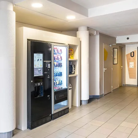 Hotel Angers 2 Universite 2*