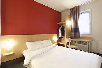 B&B Hotel Angers 2 Universite