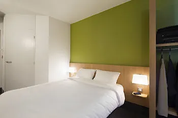 B&B Hotel Angers 2 Universite 2* Beaucouze