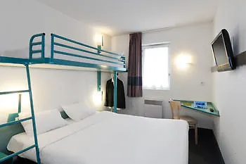 B&B Hotel Angers 2 Universite Beaucouze