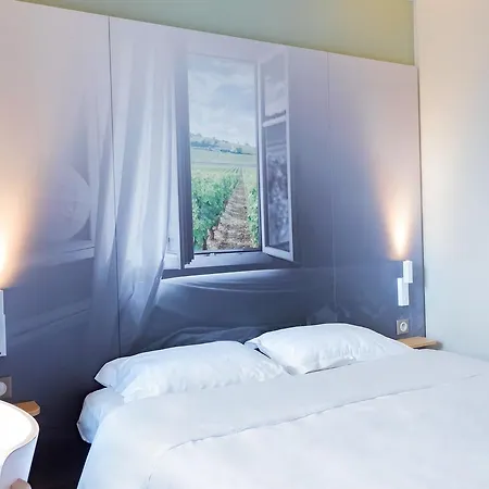 B&B Hotel Angers 2 Universite 2*