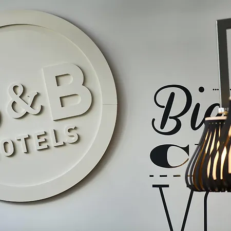 B&B Hotel Angers 2 Universite 2* Beaucouze