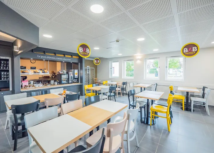 Angers 2 Universite 호텔 2*